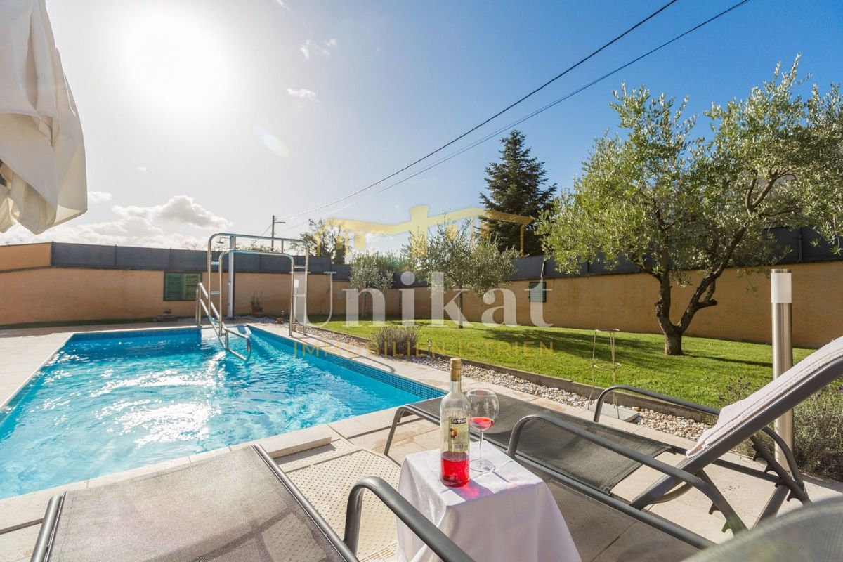 Casa con splendida vista - Vižinada